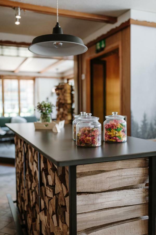 Wildstrubel Lodge Adelboden Buitenkant foto